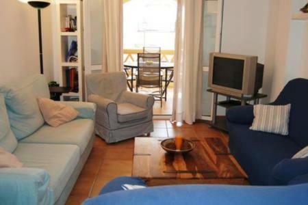 Apartamento En Нерха Екстериор снимка
